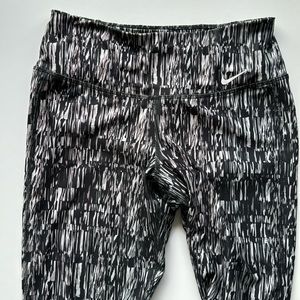 Nike woman’s pants